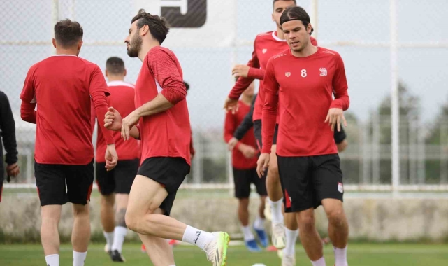 Sivasspor, Konyaspor maçının taktiğini çalıştı