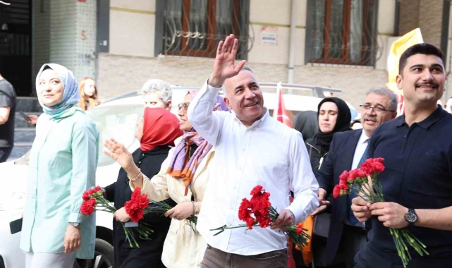 Sultangazili seçmen bir kez daha Abdurrahman Dursun ile yola devam dedi