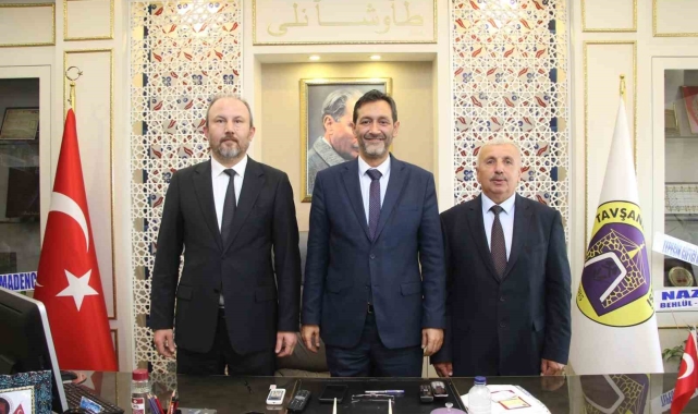 Tavşanlı'da Aziz Solmaz ve İrfan Güleç belediye başkan yardımcısı