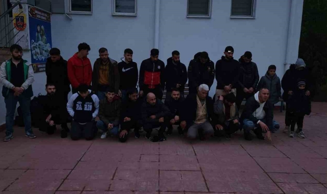 Tekirdağ'da 21 kaçak göçmen yakalandı