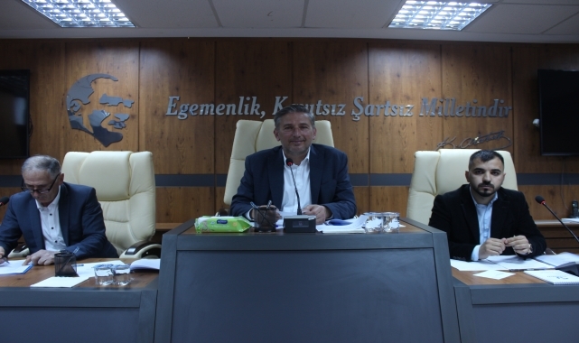 Tekkeköy Belediyesinde seçimin ardından ilk Meclis toplantısı yapıldı