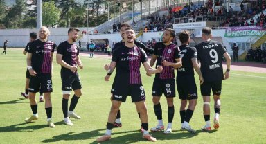 TFF 2. Lig: Isparta 32 Spor: 1 - İnegölspor: 1