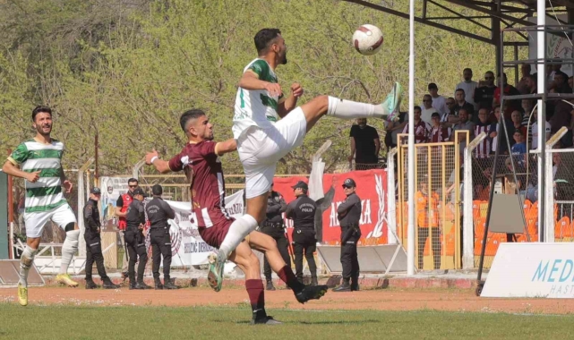 TFF 3. Lig: Efeler 09 SFK: 1 - Elazığspor: 1