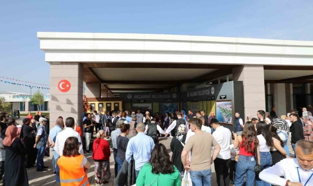 Trabzon Tanıtım Günleri'nde Akçaabat standı ziyaretçi akınına uğradı