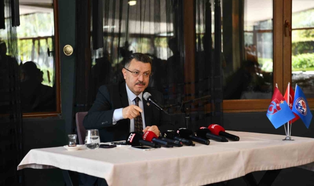 Trabzon'a hafif raylı sistem için imzalar atılıyor