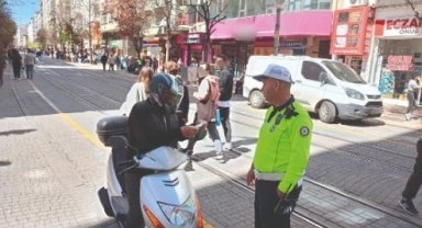 Trafiğe kapalı bölgelere giren motosiklet ve motorlu bisiklet sürücülerine ceza kesildi