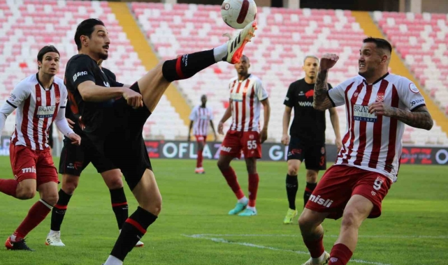 Trendyol Süper Lig: E.Y Sivasspor: 0 - Fatih Karagümrük: 0