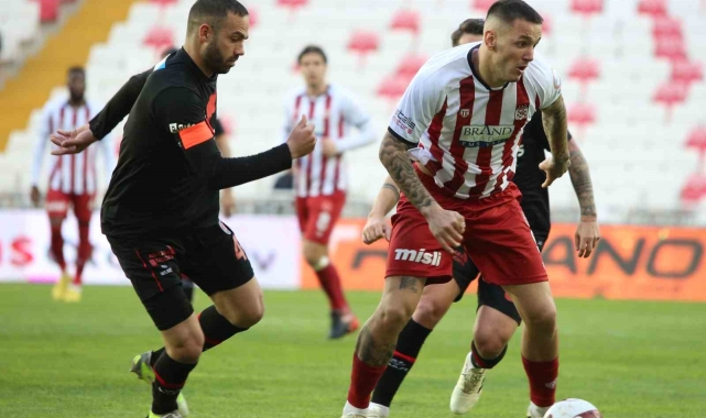 Trendyol Süper Lig: Sivasspor: 1 - F. Karagümrük: 0