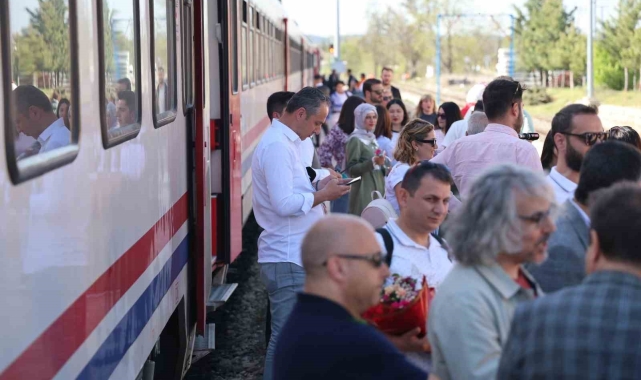 Turistik Diyarbakır Ekspresi Elazığ'da