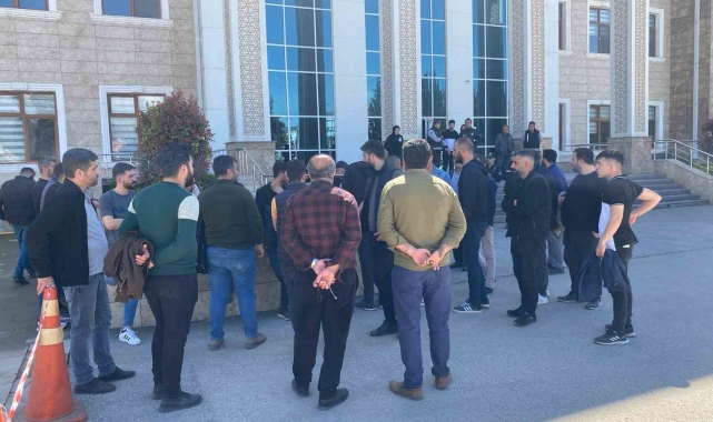 Tütün tüccarları Vali Varol ile görüştü