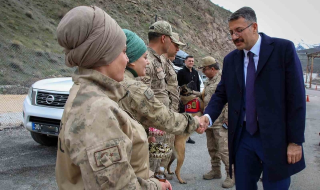 Vali Çelik, kolluk kuvvetlerinin bayramını kutladı