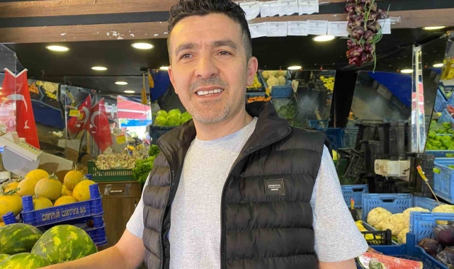 Yaz meyveleri tezgahta vatandaşı bekliyor
