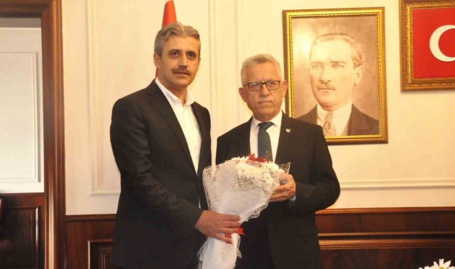 Yozgat Belediye Başkanı Arslan, göreve başladı