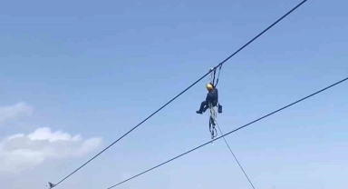 1 Mayıs'ı zirvede kutladılar