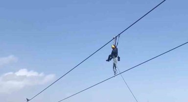 1 Mayıs'ı zirvede kutladılar