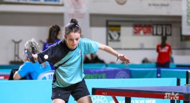 100. yıl Yıldızlar Masa Tenisi Türkiye Şampiyonası devam ediyor