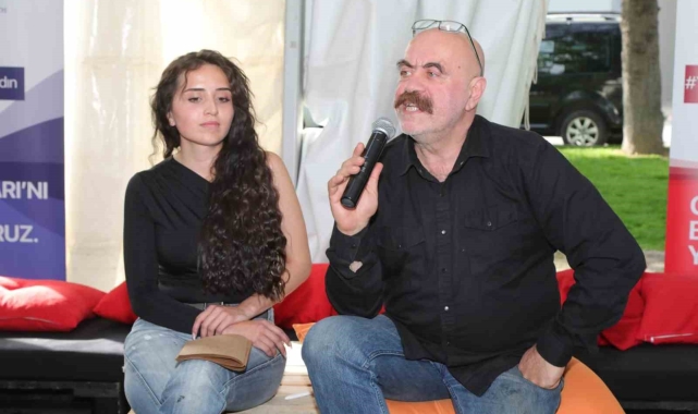 3D Gençlik Festivali'nde Ezel Akay ve Gürkan Hacır gençlerle buluştu