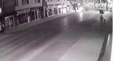6 kişinin yaralandığı kaza anı kamerada