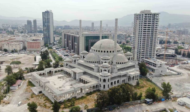 Açıldığında protokol camisi olacaktı, 7 yılda tamamlanamadı