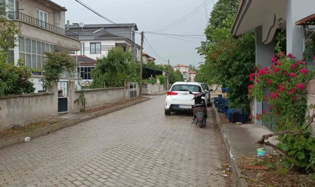 Afyonkarahisar'da kuvvetli yağış hayatı olumsuz etkiledi