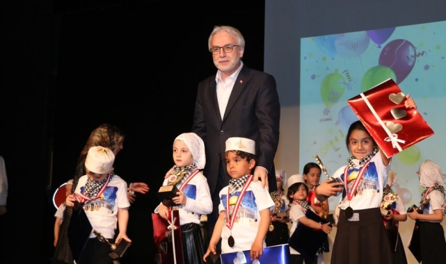 Ahmet Yesevi Kur'an kursunda kapanış programı düzenlendi