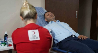 AK Parti'den kan bağışına destek