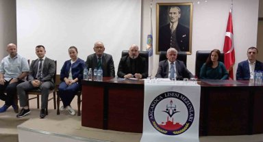 Akçakoca Lisesi Mezunları dernekleşti