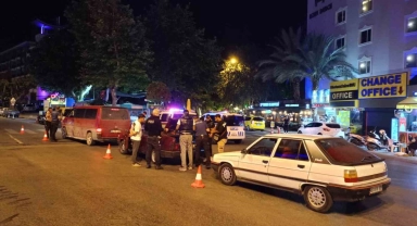 Alanya'da genel asayiş uygulaması yapıldı