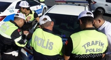 Alkollü sürücüye 8 bin 635 TL idari para cezası uygulandı