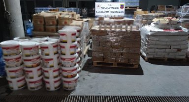 Ankara'da 2 milyon 500 bin Türk Lirası değerinde kaçak gıda maddesi ele geçirildi