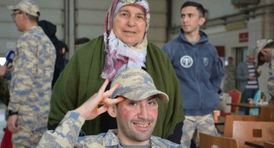 Ankara'da 21 engelli genç temsili askerlik yaptı