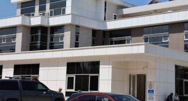 Anne ve babasını uyuşturucu parası için katletmiş