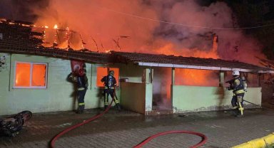 Annesi içerideyken evi ateş vermişti, tutuklandı