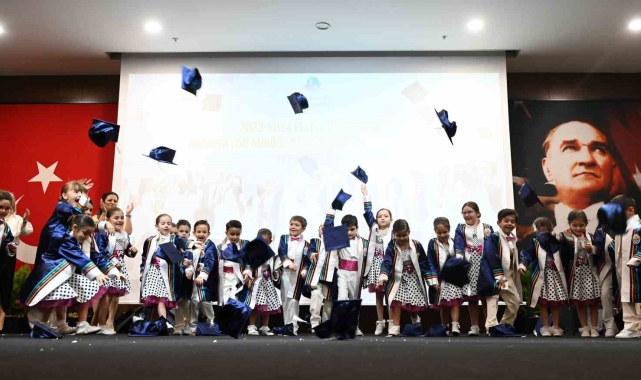 Antalya OSB Gündüz Bakımevi'nde mezuniyet sevinci