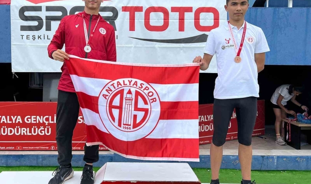 Antalyasporlu atletler, bölgesel seçme yarışmalarından zaferle döndü