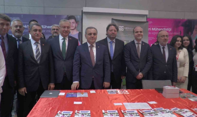 AÜB Üniversite Tanıtım ve Tercih Fuarı AGÜ'de gerçekleşti