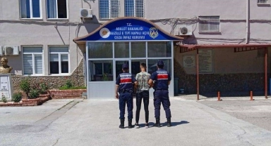 Aydın'da 32 aranan şahıs jandarmadan kaçamadı