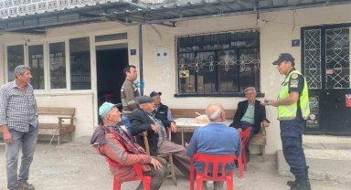 Aydın'da traktör sürücüleri bilgilendirildi