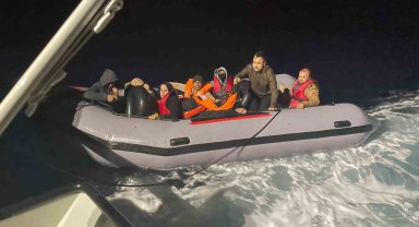 Ayvacık açıklarında 20 kaçak göçmen kurtarıldı