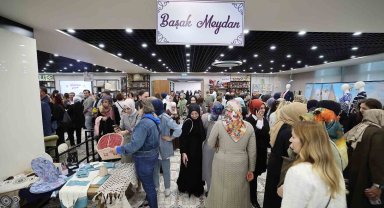 BAKMER geleneksel yıl sonu sergisi Zerre'den İnci'ye görücüye çıktı