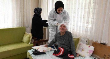 Balıkesir Büyükşehir'den evde bakım hizmeti