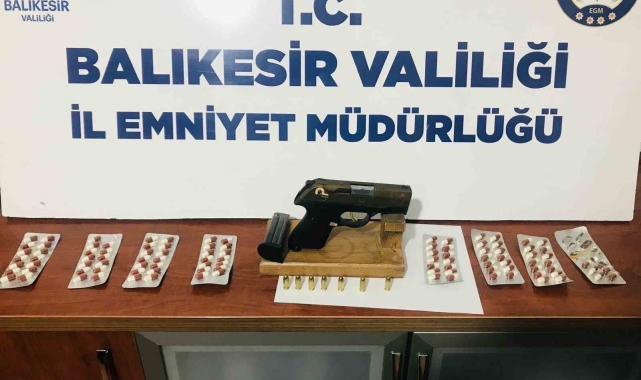 Bandırma'da üzeri aranan şahıs uyuşturucu deposu çıktı