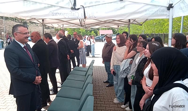 BAŞARILI ÖĞRENCİLER ÖDÜLLENDİRİLDİ!