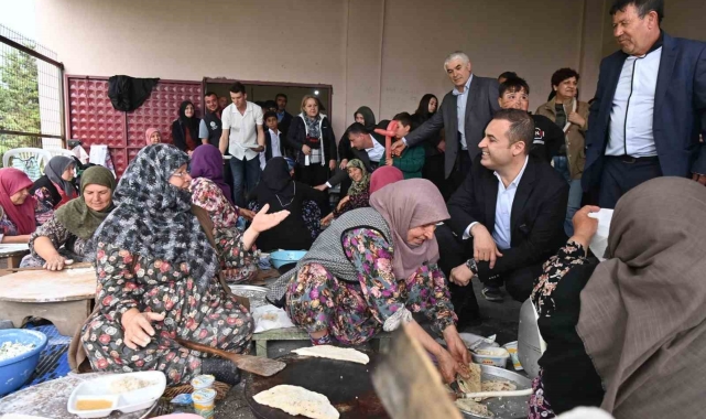 Başkan Ahmet Akın, Hıdırellez Şenlikleri'ne katıldı