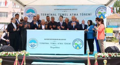 Başkan Büyükkılıç, Pınarbaşı Terminal ve Ticaret Binası temel atma törenine katıldı