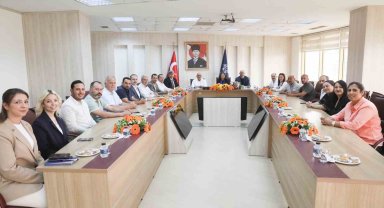 Başkan Çerçioğlu, Germencik Belediye Başkanı Zencirci'yi ağırladı