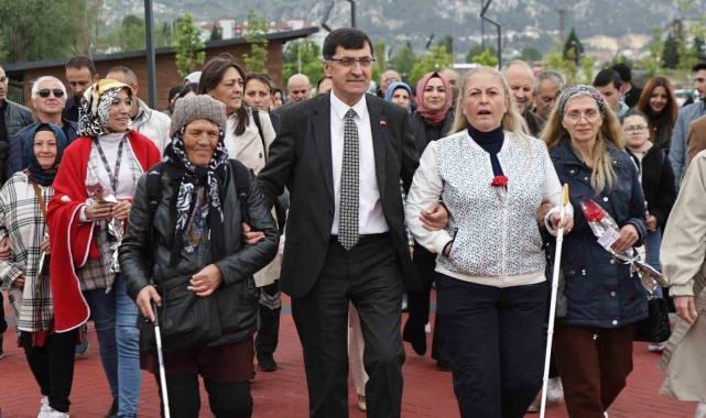 Başkan Eyüp Kahveci, doğa yürüyüşü etkinliğine katıldı