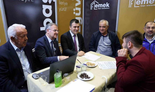 Başkan Özdoğan'dan İstihdam Fuarı'na çıkartma