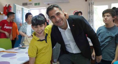 Başkan Tezcan, engelli bireyleri unutmadı