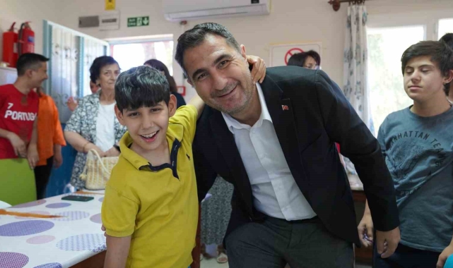 Başkan Tezcan, engelli bireyleri unutmadı
